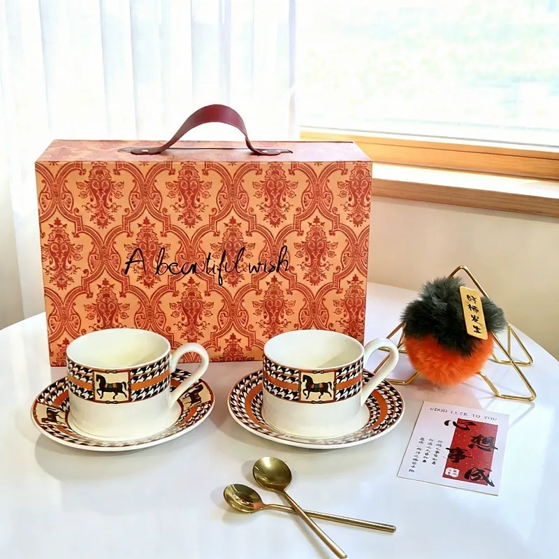 イエローコーヒーカップ＆ソーサーセット tableware view 12