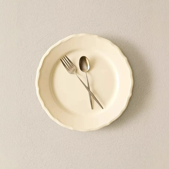 French Retro Relief Dessert Plate