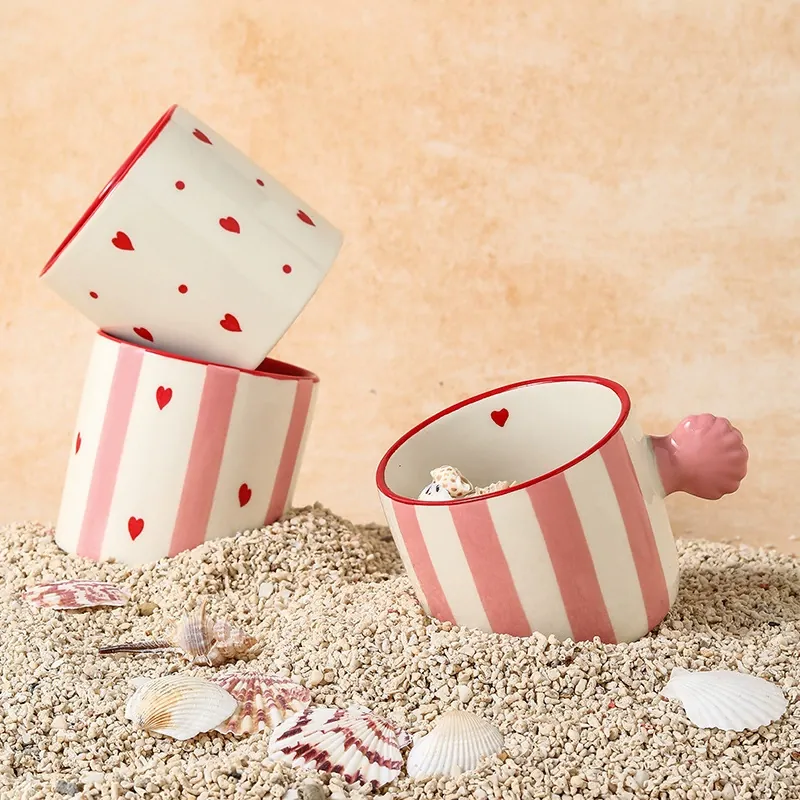 Heart Handle Ceramic Mug tableware view 4
